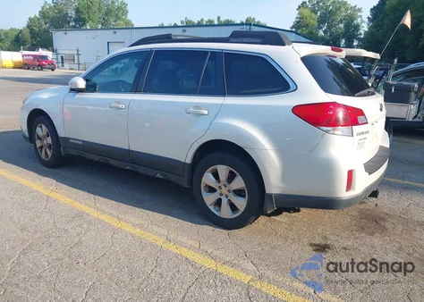 2011 Subaru Outback 2.5I Premium from USA, damaged, VIN 4S4BRBCC2B1383125